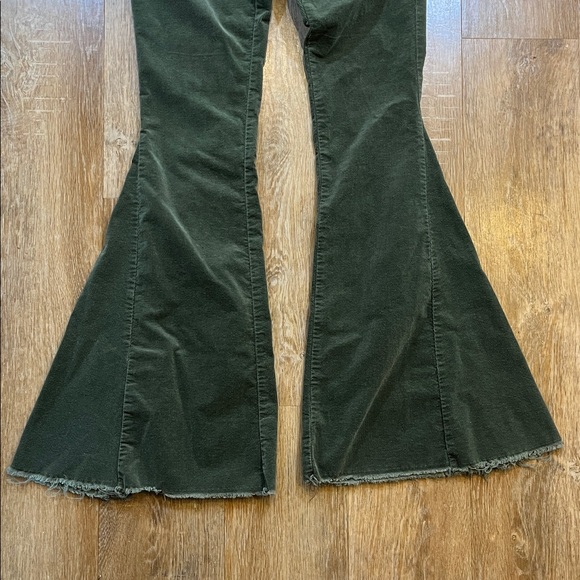 Saints & Hearts Green Extreme Flare Corduroy Pants Large L Distressed Hem EUC - Picture 5 of 13